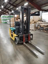 KOMATSU FORKLIFT Forklifts | Oak Bay Marketing (6)